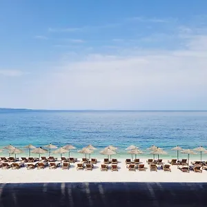 https://junis-private-villa.albaniahotels.org
